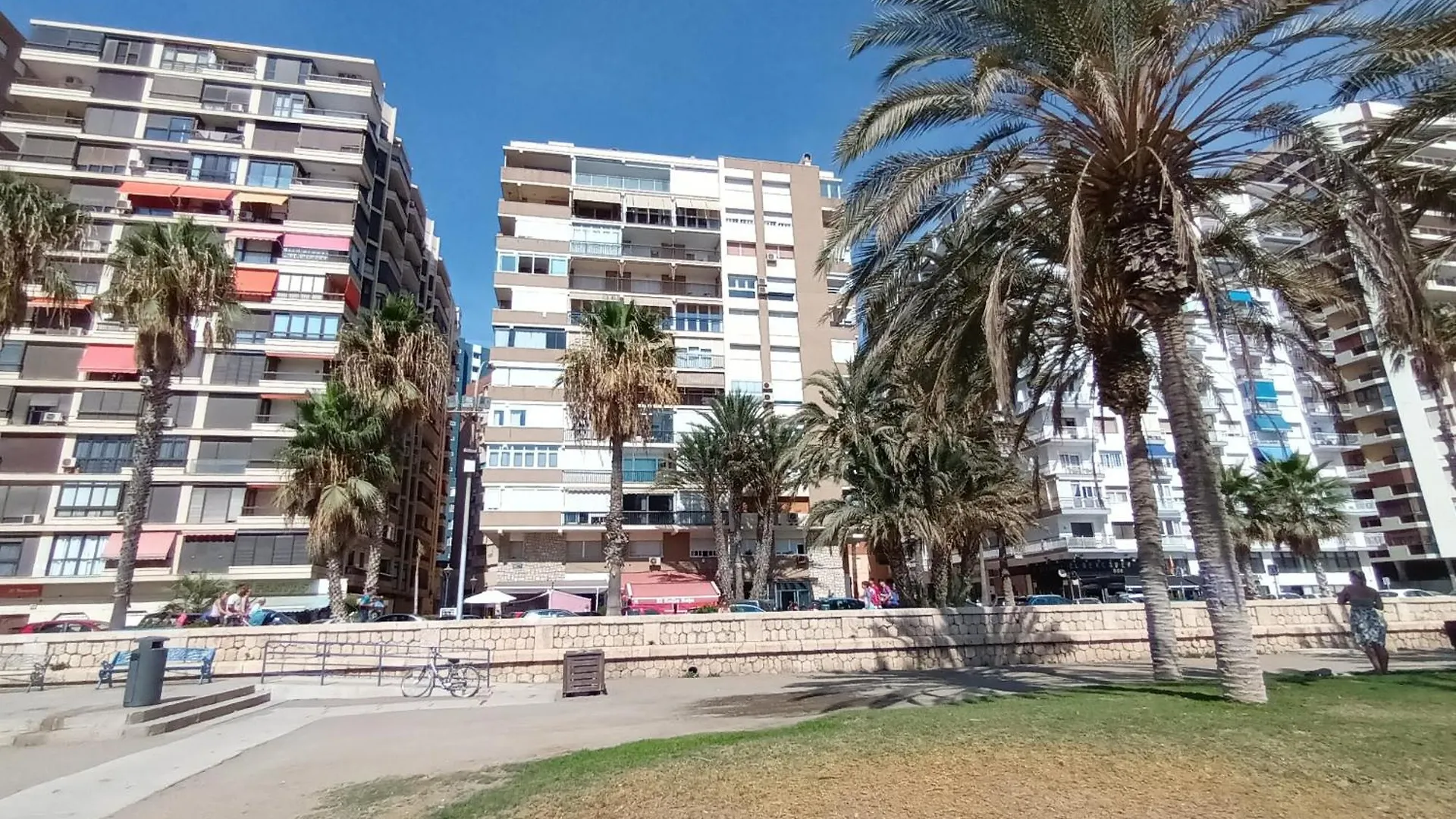 Mediterranean Vibes Malaga Homestay